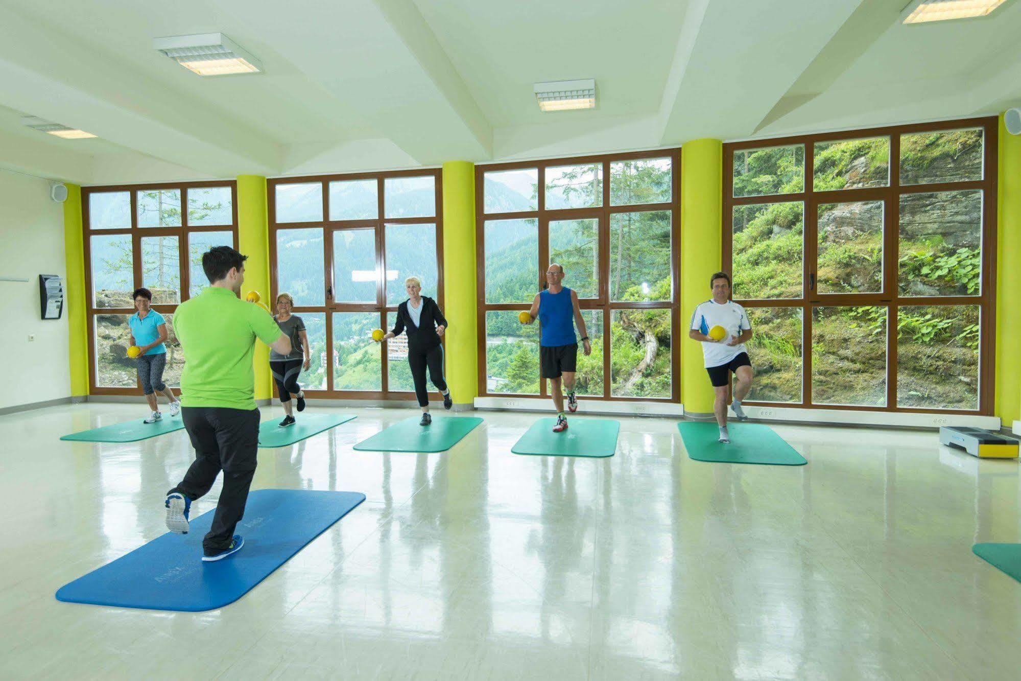 Gesundheitszentrum Baerenhof バードガシュタイン エクステリア 写真